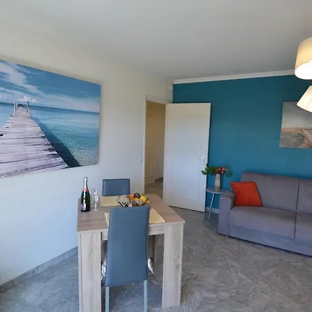 Apartment Grand 35m² 4 Personnes Avec Balcon Quartier Valrose Nice